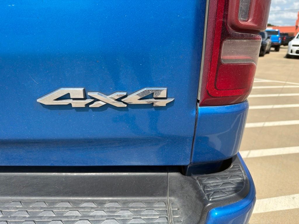 2021 RAM 1500 Laramie Crew Cab 4x4 5'7' Box