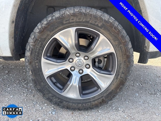 2021 RAM 1500 Laramie Crew Cab 4x4 5'7' Box