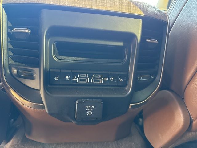 2020 RAM 1500 Laramie Longhorn Crew Cab 4x4 5'7' Box