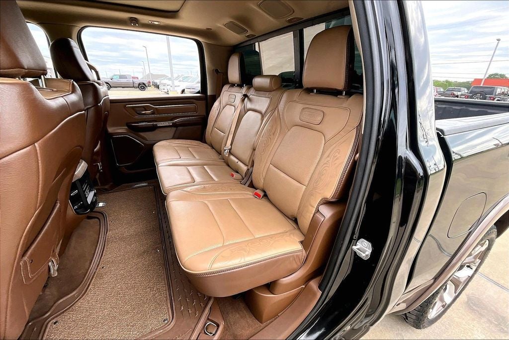 2020 RAM 1500 Laramie Longhorn Crew Cab 4x4 5'7' Box