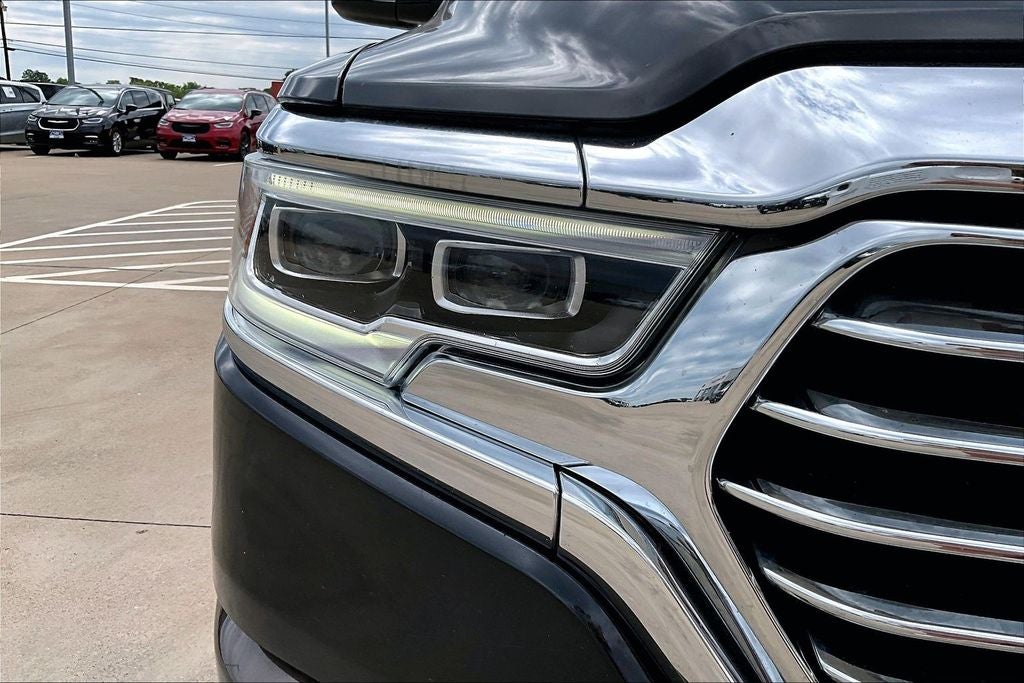 2020 RAM 1500 Laramie Longhorn Crew Cab 4x4 5'7' Box