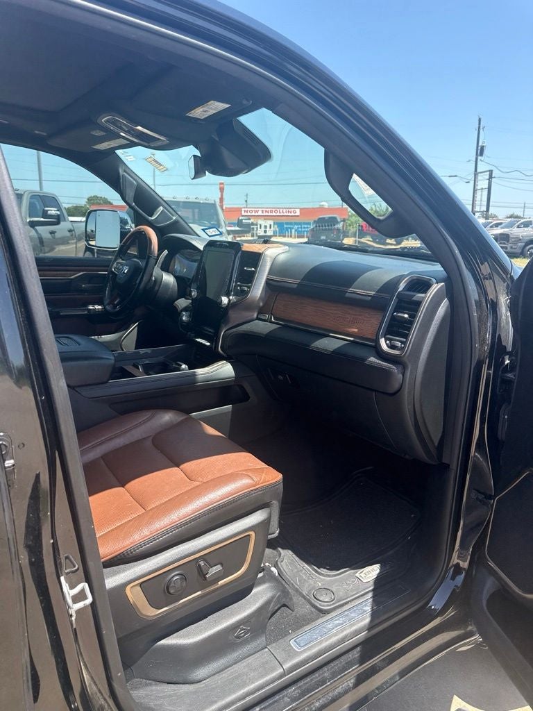 2019 RAM 1500 Longhorn Crew Cab 4x4 5'7' Box
