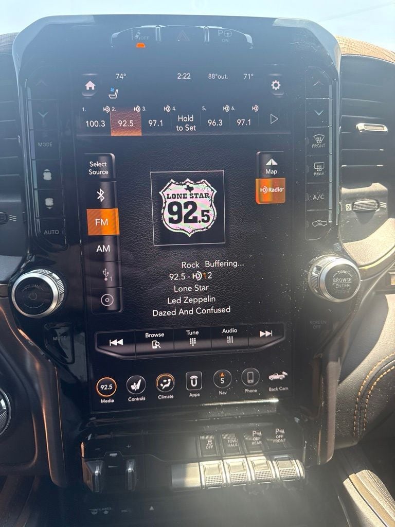 2019 RAM 1500 Longhorn Crew Cab 4x4 5'7' Box
