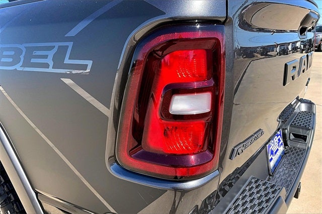 2026 RAM 1500 Rebel Crew Cab 4x4 5'7' Box