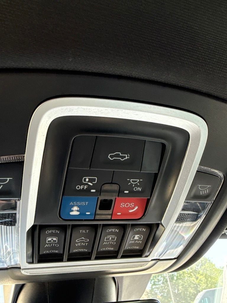 2023 RAM 1500 Rebel Crew Cab 4x4 5'7' Box