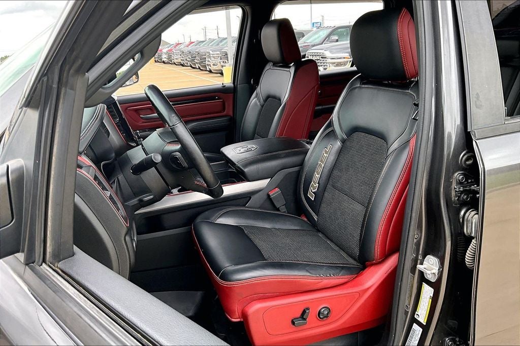 2019 RAM 1500 Rebel Crew Cab 4x4 5'7' Box