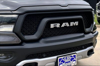 2019 RAM 1500 Rebel Crew Cab 4x4 5'7' Box