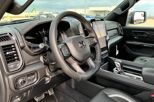 2026 RAM Ram 1500 RAM 1500 RHO CREW CAB 4X4 5'7' BOX