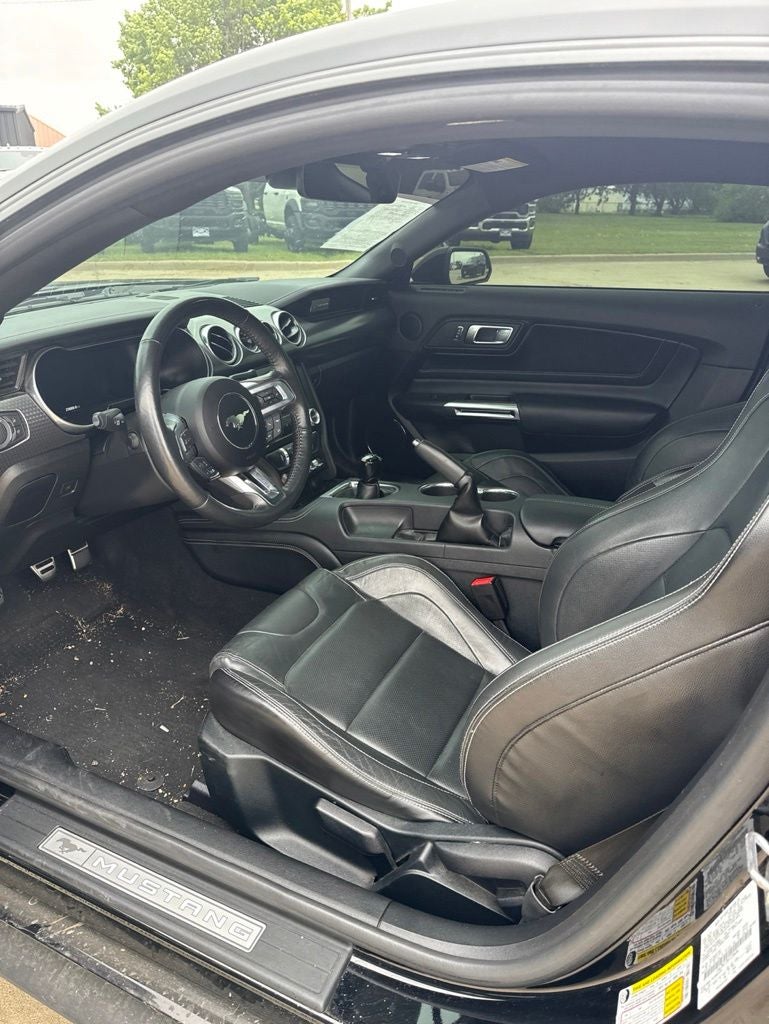 2022 Ford Mustang GT Premium Fastback