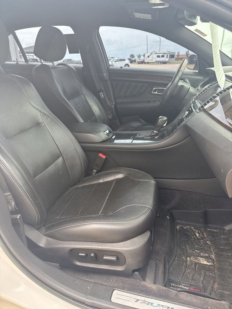 2018 Ford Taurus Limited