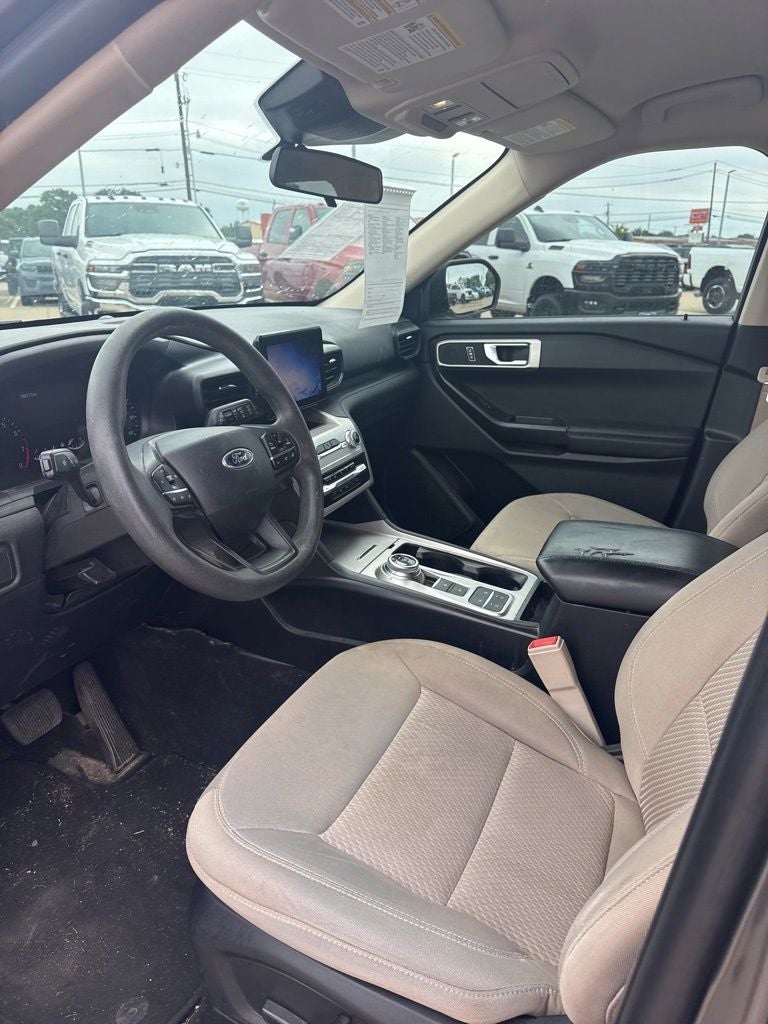 2021 Ford Explorer Base