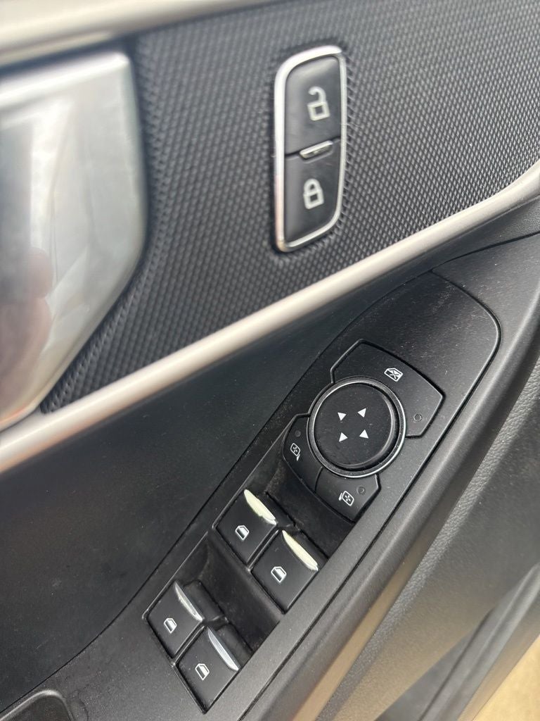 2021 Ford Explorer Base