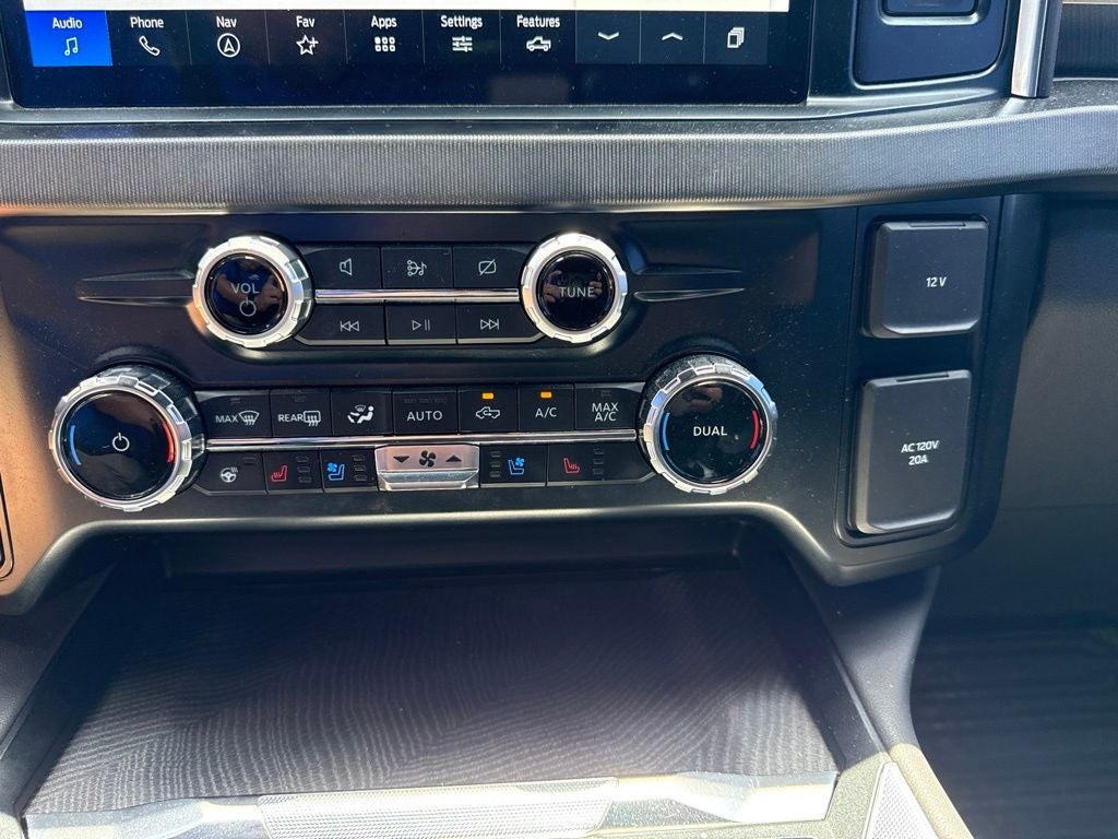 2023 Ford F-250 Platinum