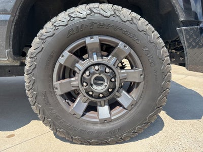 2023 Ford F-350 LARIAT