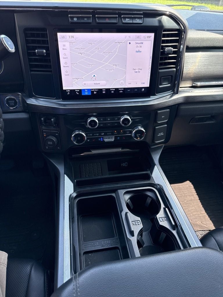 2023 Ford F-350 LARIAT