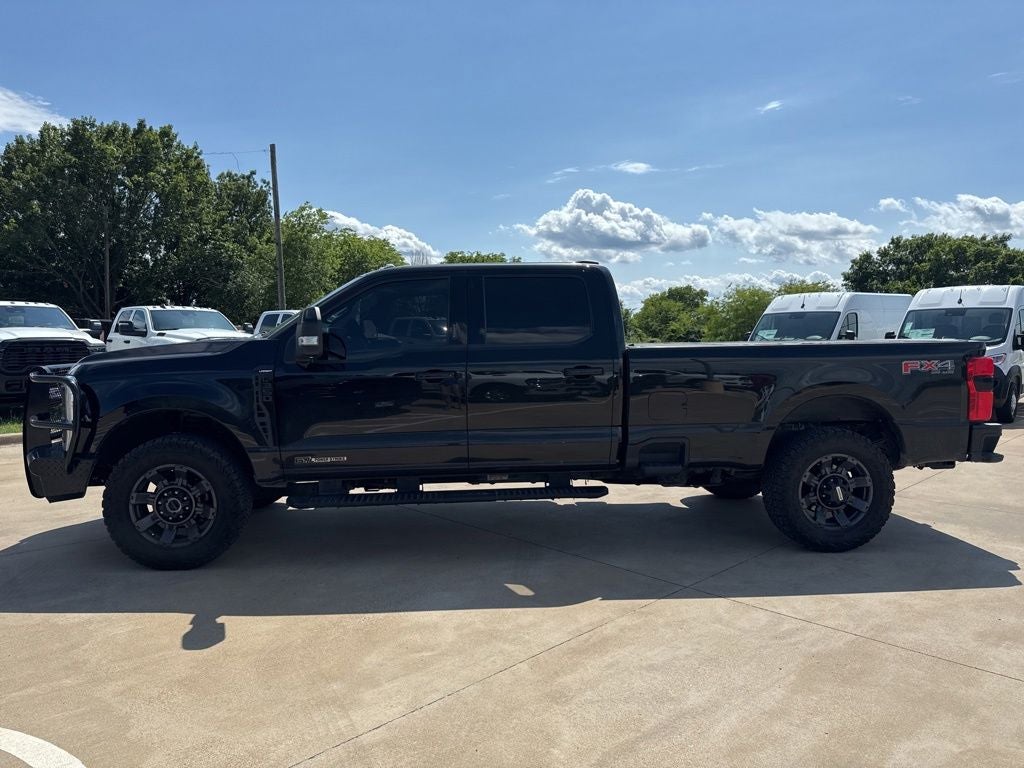 2023 Ford F-350 LARIAT
