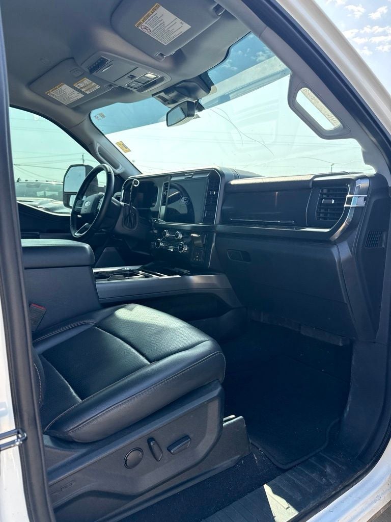 2025 Ford F-350 LARIAT