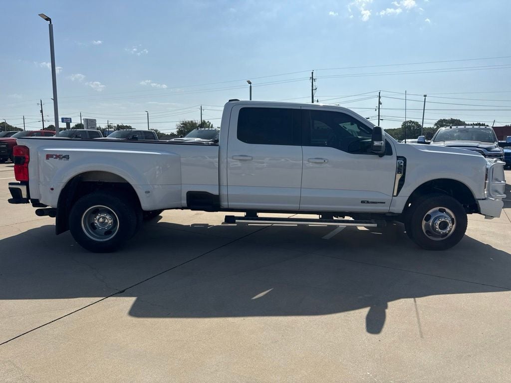 2025 Ford F-350 LARIAT
