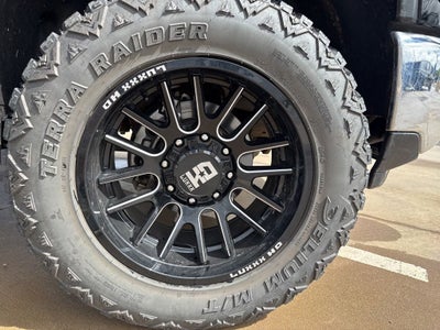 2024 Chevrolet Silverado 2500HD 4WD Crew Cab Standard Bed LT