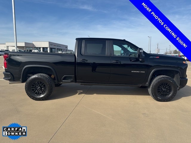 2024 Chevrolet Silverado 2500HD 4WD Crew Cab Standard Bed ZR2