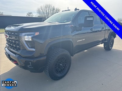 2024 Chevrolet Silverado 2500HD 4WD Crew Cab Standard Bed ZR2