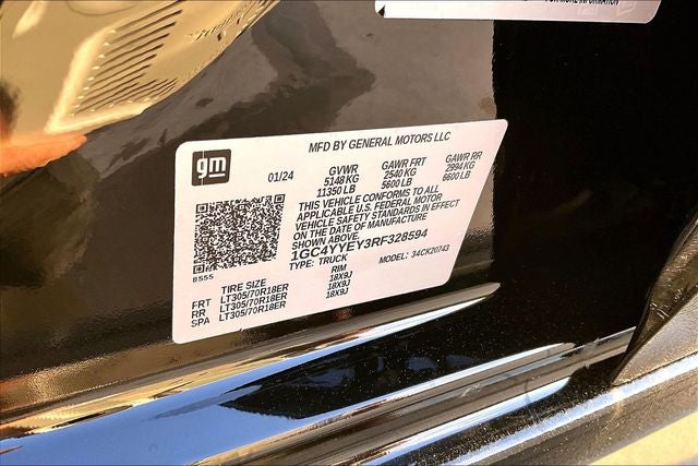 2024 Chevrolet Silverado 2500HD 4WD Crew Cab Standard Bed ZR2