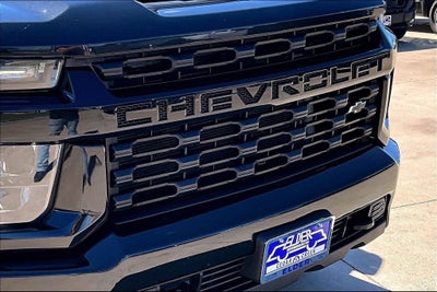 2023 Chevrolet Silverado 2500HD 4WD Double Cab Standard Bed Custom