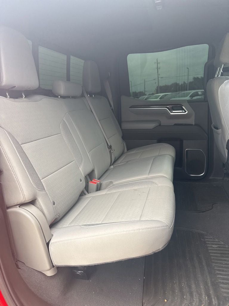2022 Chevrolet Silverado 1500 2WD Crew Cab Short Bed LT