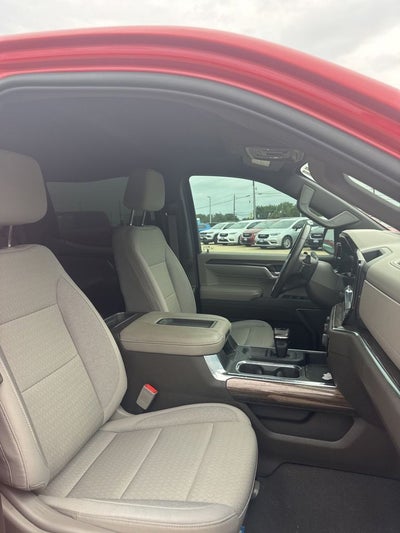 2022 Chevrolet Silverado 1500 2WD Crew Cab Short Bed LT