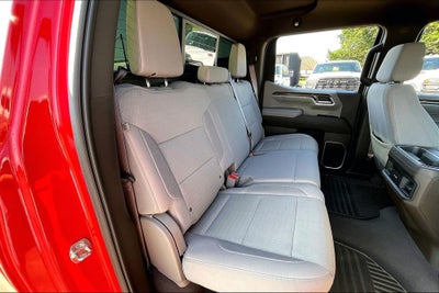 2022 Chevrolet Silverado 1500 2WD Crew Cab Short Bed LT