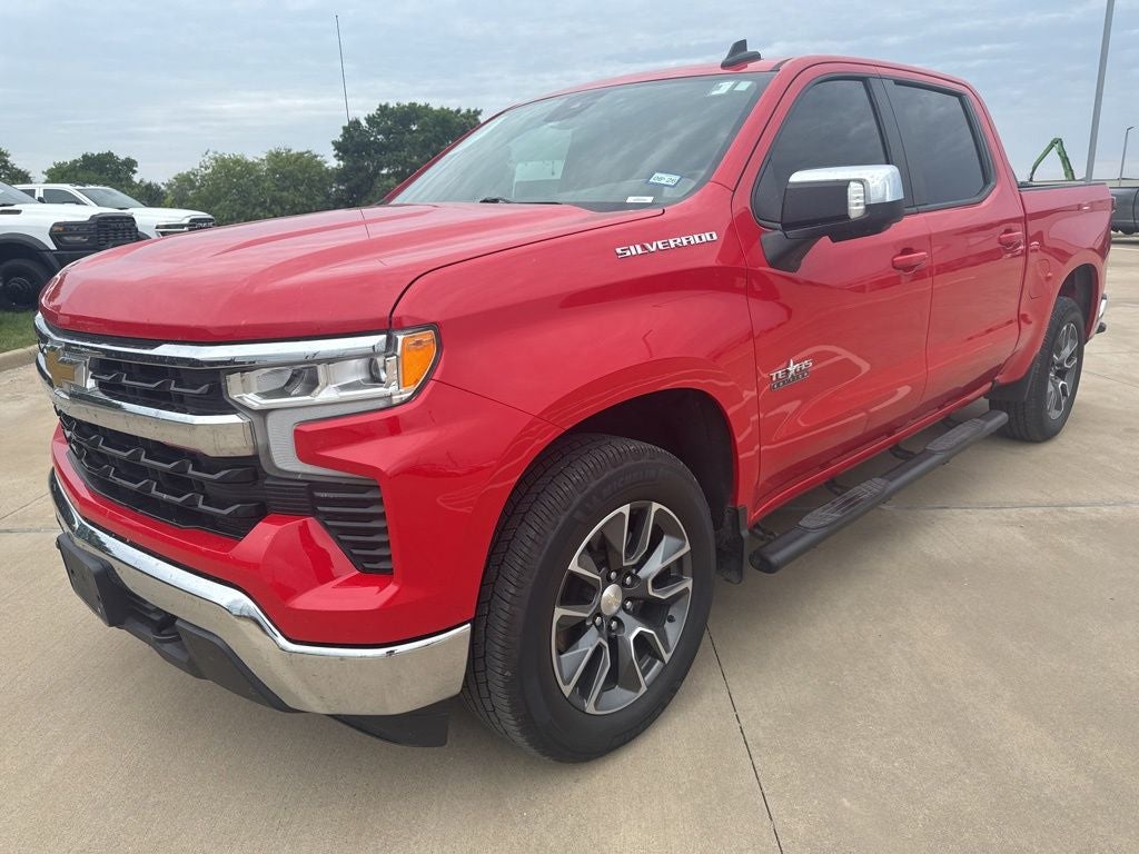 2022 Chevrolet Silverado 1500 2WD Crew Cab Short Bed LT