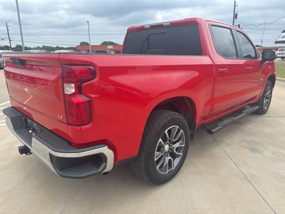 2022 Chevrolet Silverado 1500 2WD Crew Cab Short Bed LT