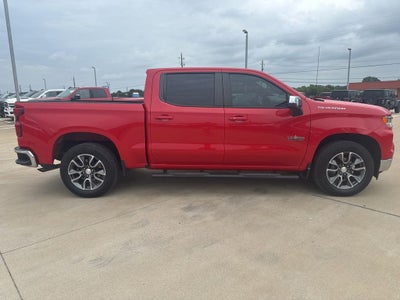 2022 Chevrolet Silverado 1500 2WD Crew Cab Short Bed LT