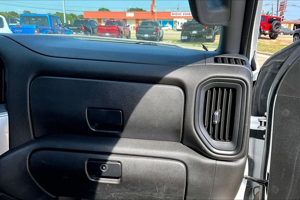 2021 Chevrolet Silverado 1500 2WD Double Cab Standard Bed WT