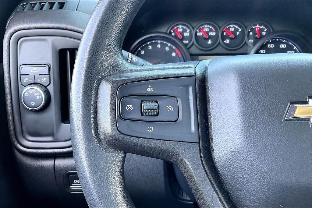 2021 Chevrolet Silverado 1500 2WD Double Cab Standard Bed WT