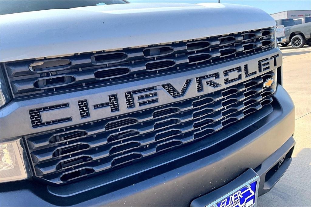 2021 Chevrolet Silverado 1500 2WD Double Cab Standard Bed WT