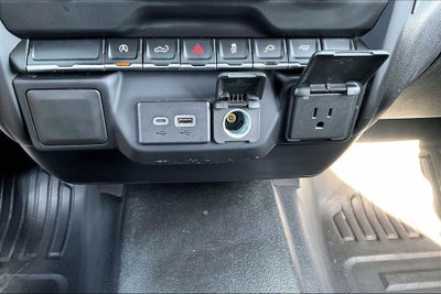 2021 Chevrolet Silverado 1500 2WD Double Cab Standard Bed WT