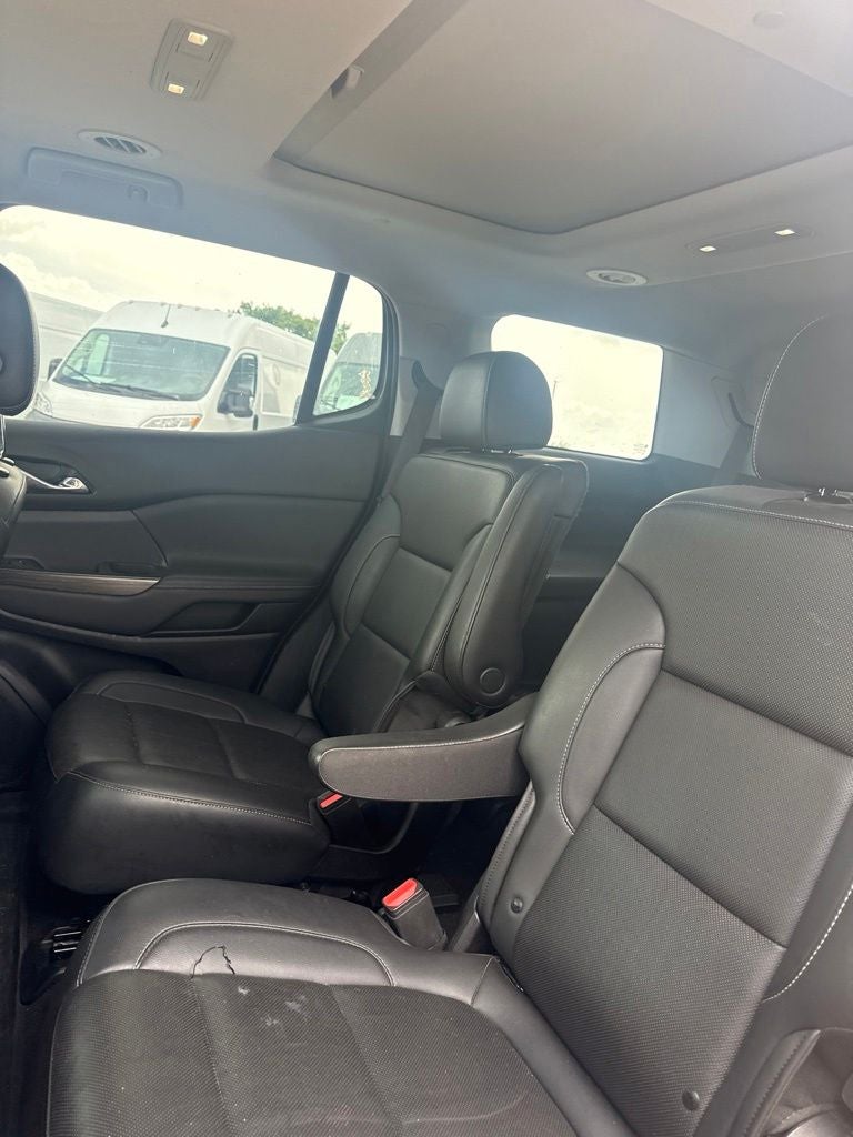 2023 GMC Acadia FWD SLT