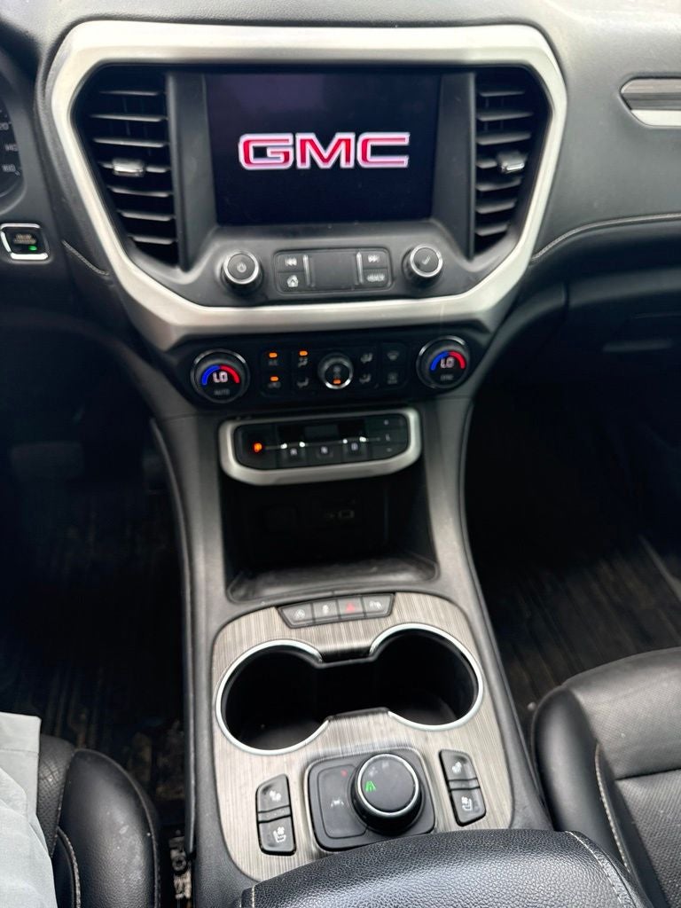 2023 GMC Acadia FWD SLT
