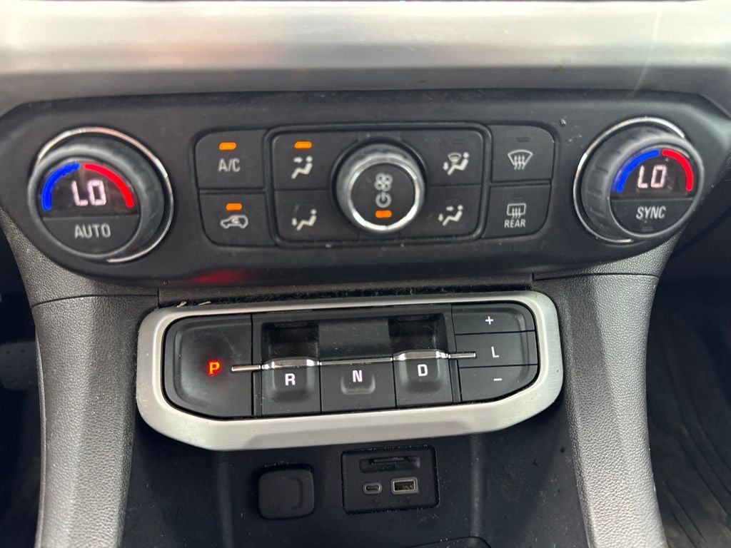2023 GMC Acadia FWD SLT