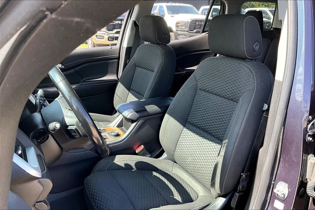 2019 GMC Acadia SLE-2