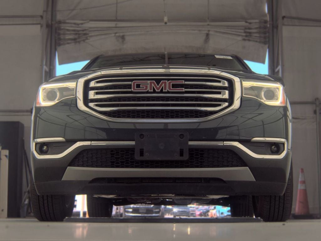 2019 GMC Acadia SLE-2