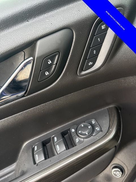 2023 GMC Acadia AWD SLT