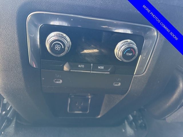 2023 GMC Yukon 2WD SLT