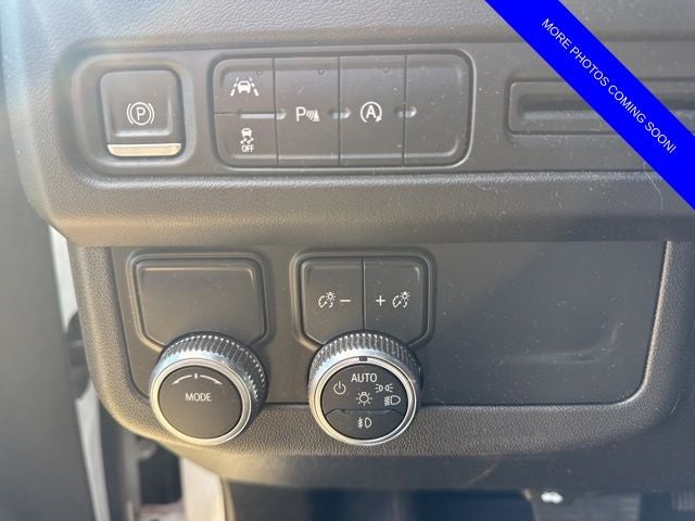 2023 GMC Yukon 2WD SLT