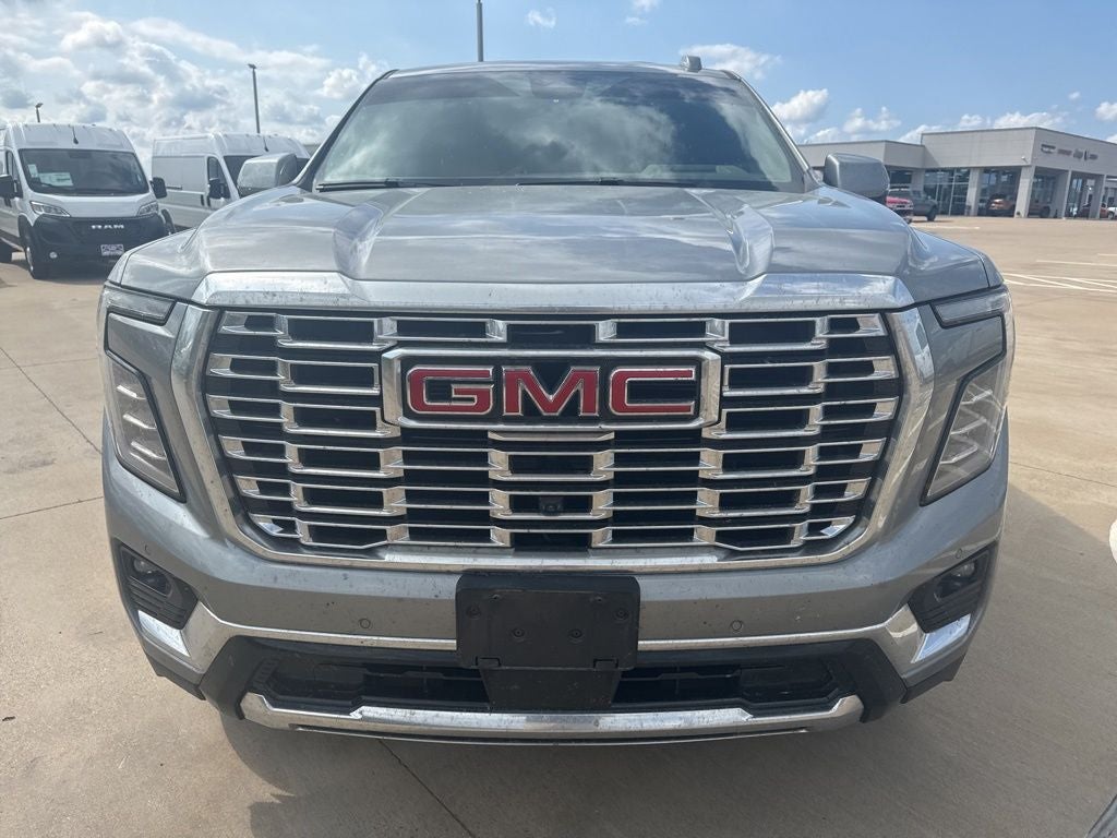 2025 GMC Yukon 4WD Denali