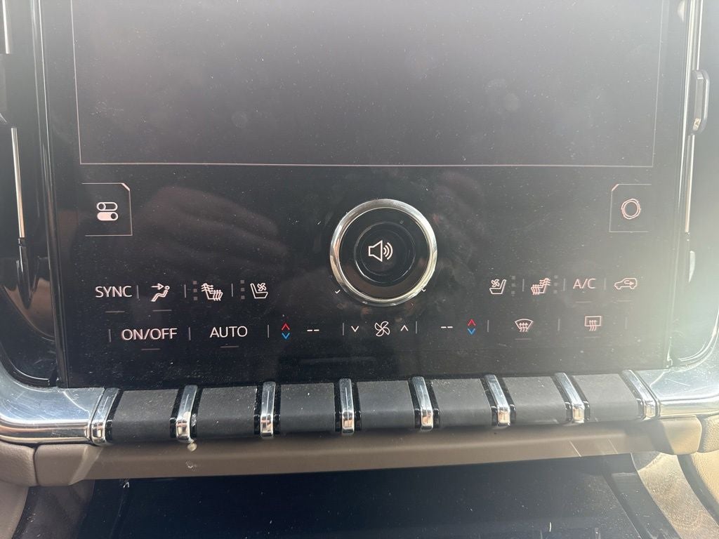 2025 GMC Yukon 4WD Denali