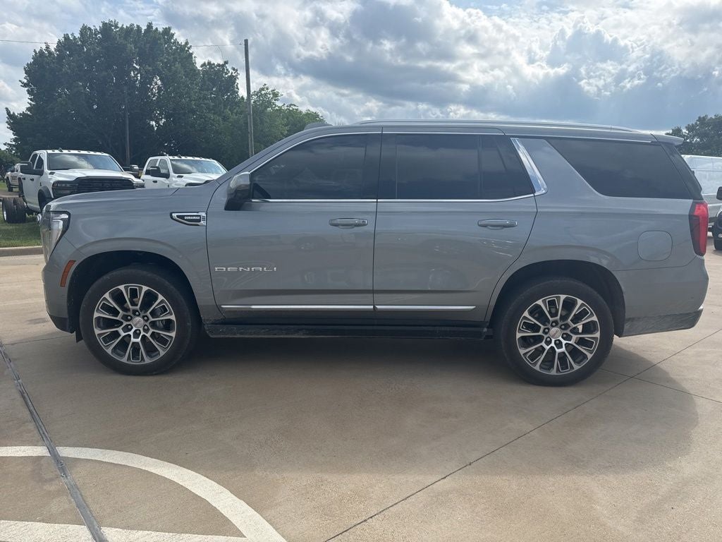 2025 GMC Yukon 4WD Denali