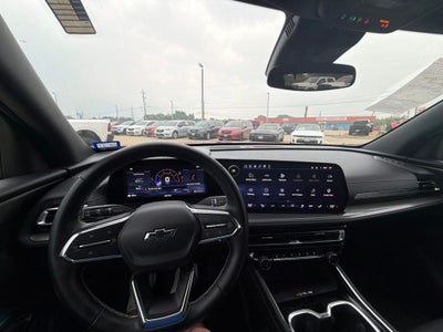 2026 Chevrolet Traverse FWD LT