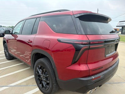 2026 Chevrolet Traverse FWD LT